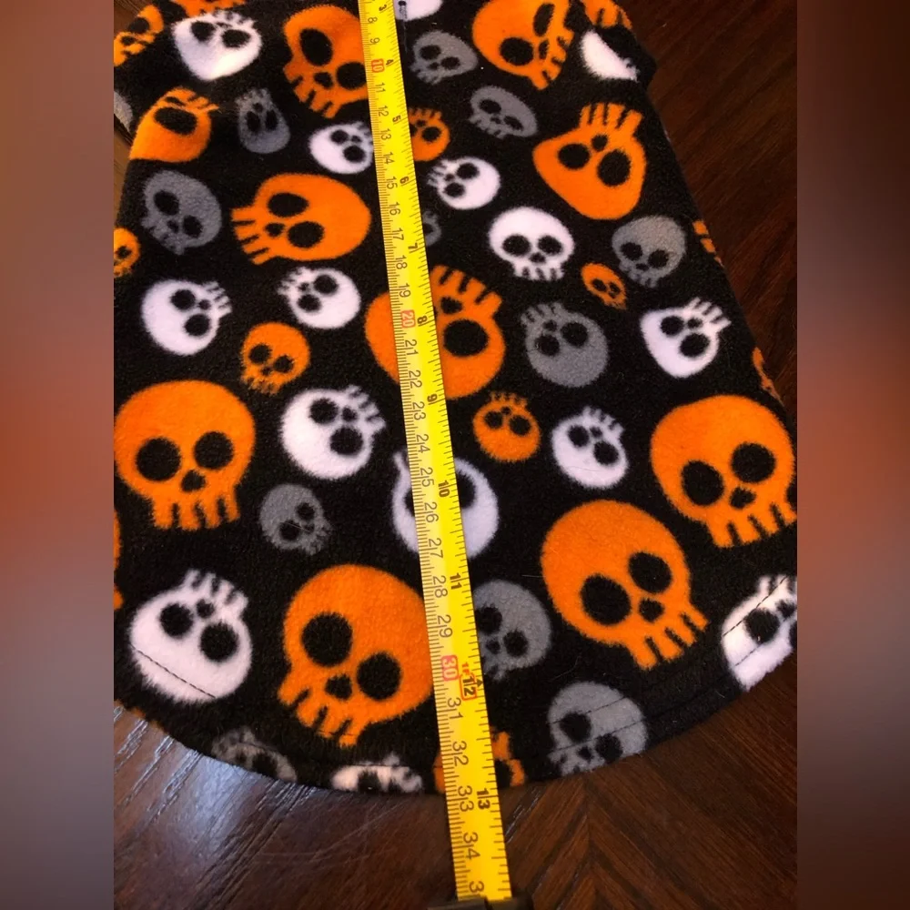 PET🐶 Orange and Black Skull Print outfit SIZE X SMALL & SIZE SMALL